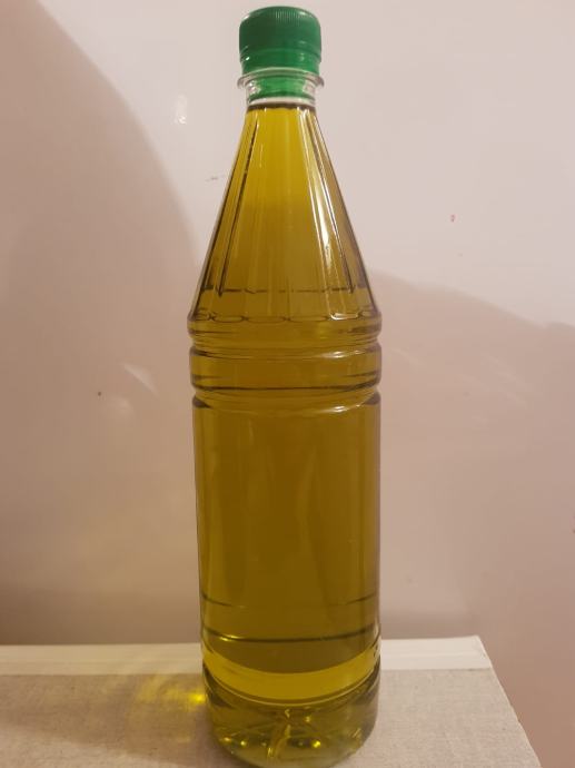 Ekstra djevičansko maslinovo ulje iz srednje Dalmacije berba 2020.