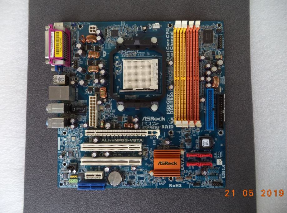 ASrock ALiveNF6P-VSTA AMD Socket AM2 / AM2+ DDR2 matična ploča