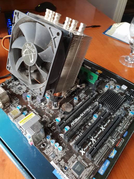 ASrock B75M-GL R2.0, Intel i5 2500, 8 GB DDR3, custom cooler
