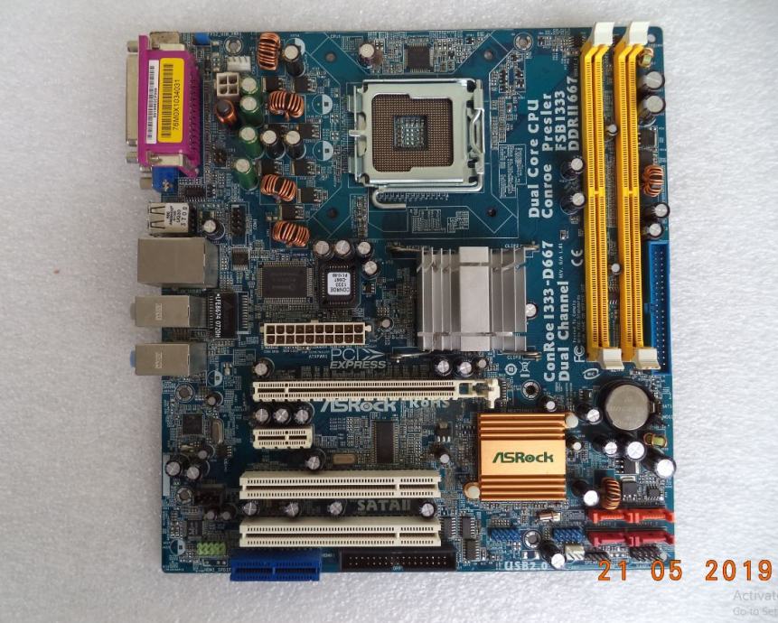 ASROCK ConRoe1333-D667 Chipset 945, Intel Socket 775 matična ploča