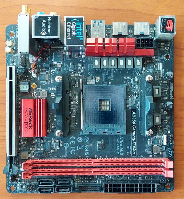 ASRock Fatal1ty AB350 GamingITX/ac Socket AM4, MiniITX matična
