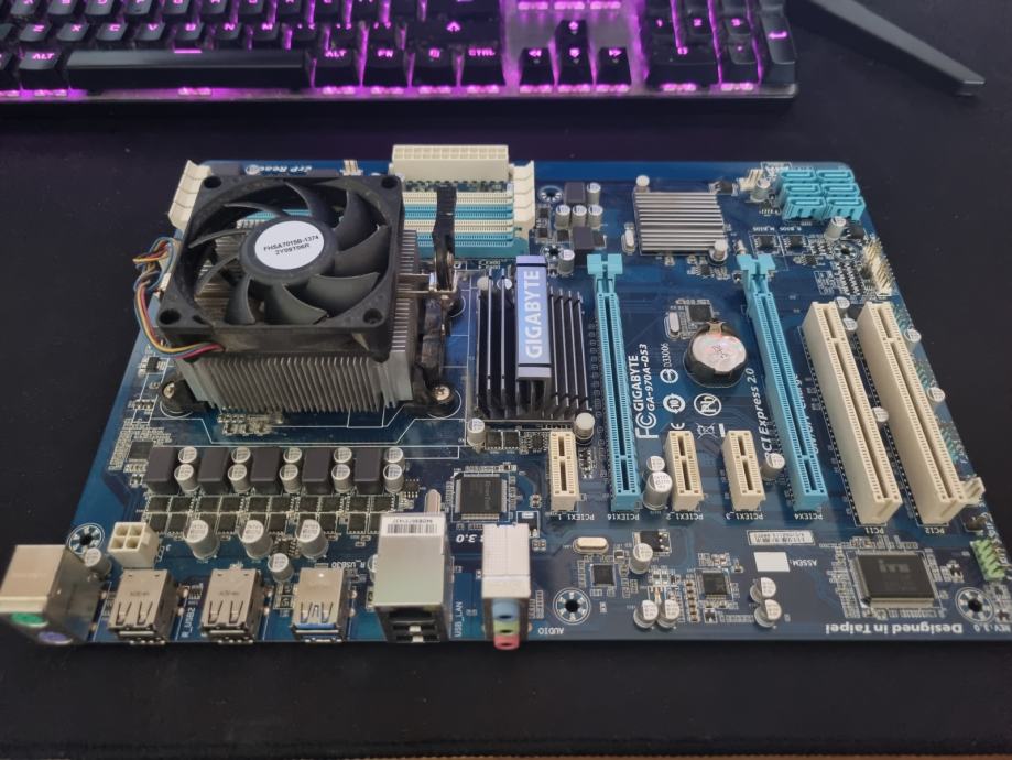 Gigabyte GA970ADS3 + AMD FX6300