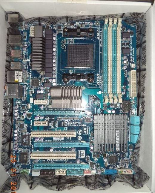 Gigabyte GA-990XA-UD3 AMD Socket AM3 / AM3+ FX matična