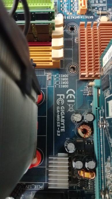 BOUCLIER E/S OEM pour carte mère GIGABYTE GA-Gaming B8 plaque arrière