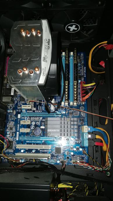 Intel I5-2500K, Gigabyte GA-Z68AP-D3 Socket 1155 ploča, 8GB DDR3 1600