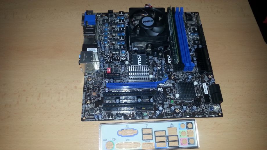 Msi 760 gme51 /AMD Athlon x2 240 2,8ghz /Patriot ddr3 4gb - KOMPLET