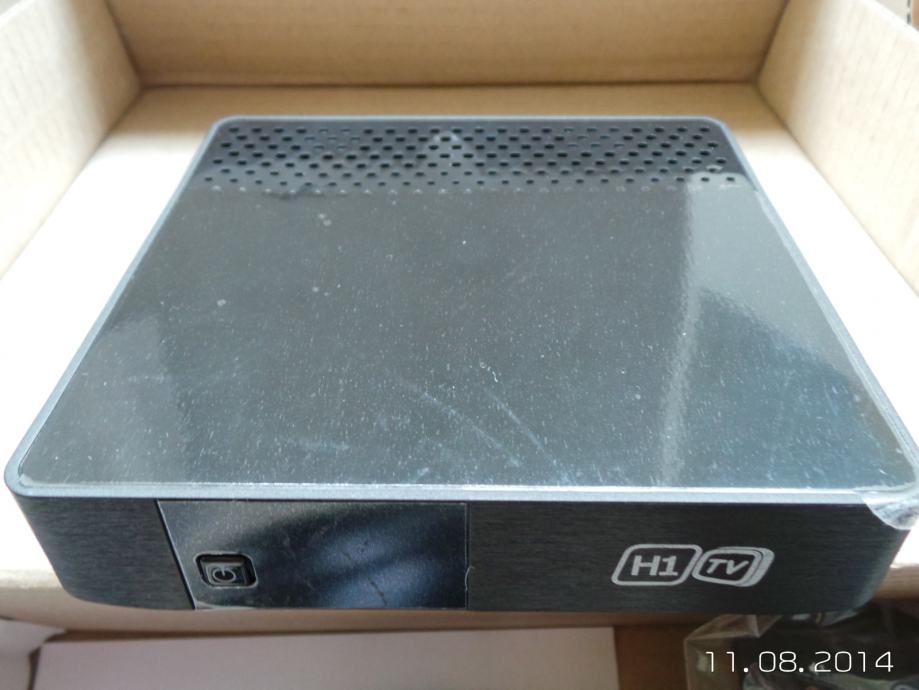 N7700 Netbox, latest powerful hybrid hardware platform from Netgem.