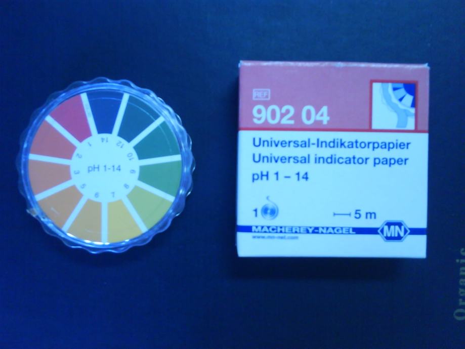 Univerzalni indikator papir