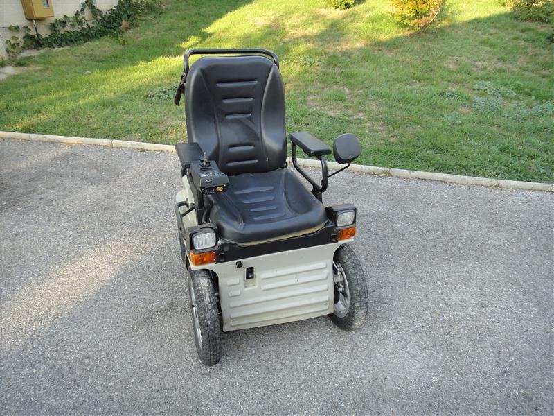 Elektro-motorna invalidska kolica - neispravna