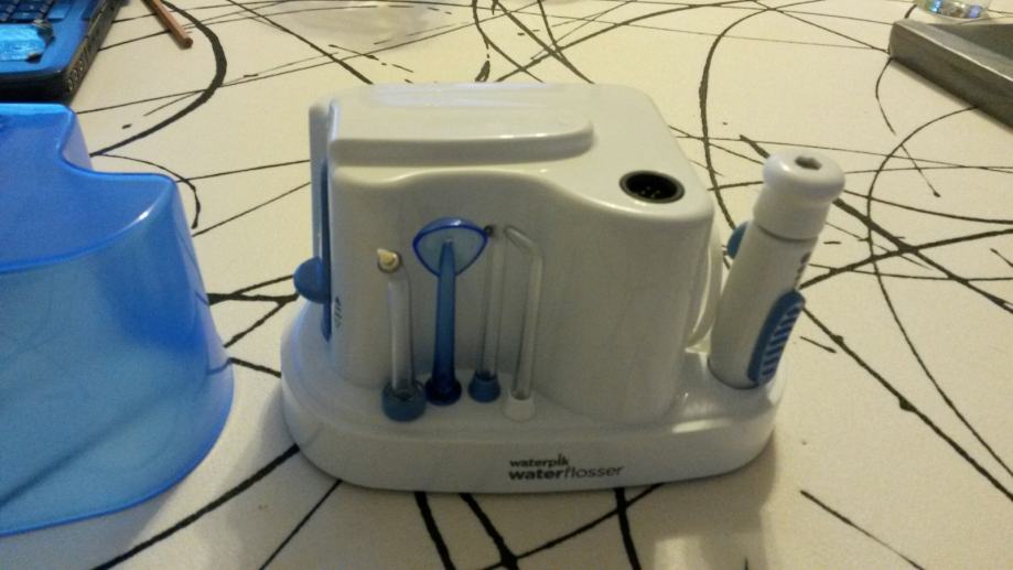 WATERPIK WP 70 Family, oralni tuš za zube