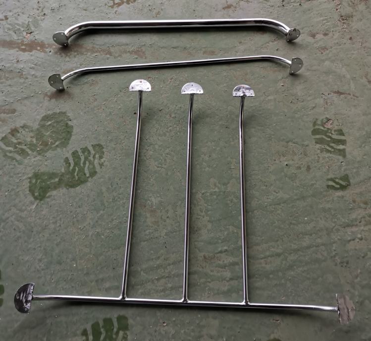 ZAŠTITNA REŠETKA /BULL BAR ZA ULAZNA VRATA