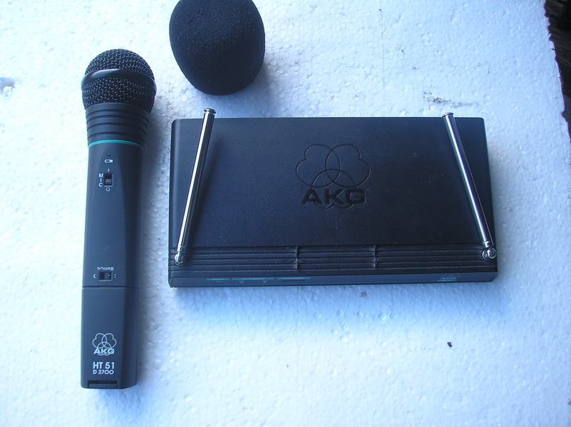 AKG WMS 51