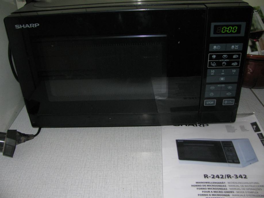 Sharp R242 Models Izvrsna, Mikrovalna pećnica SHARP R242, 800W
