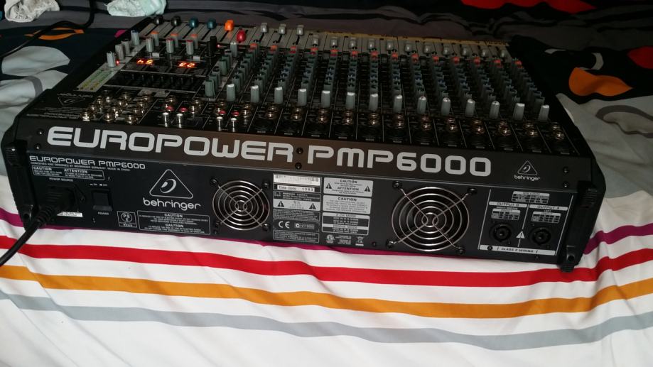 Behringer Europower PMP6000 power mixer