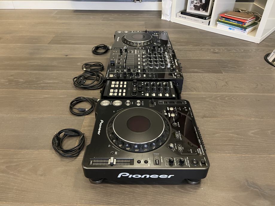 DJ Set Pioneer DJM 850K + 2x CDJ 1000 MK3 + Traktor X1 + Magma kofer