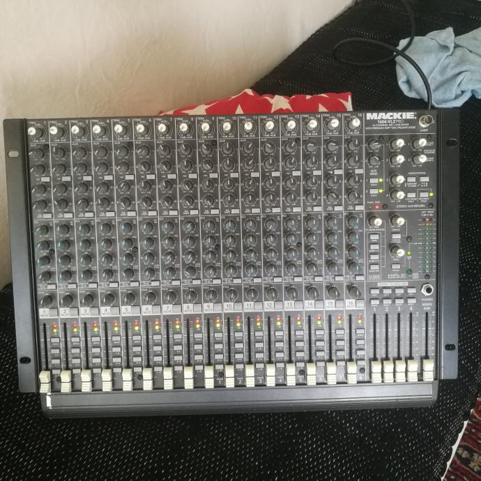 Mackie 1604-VLZ Pro XDR Preamps