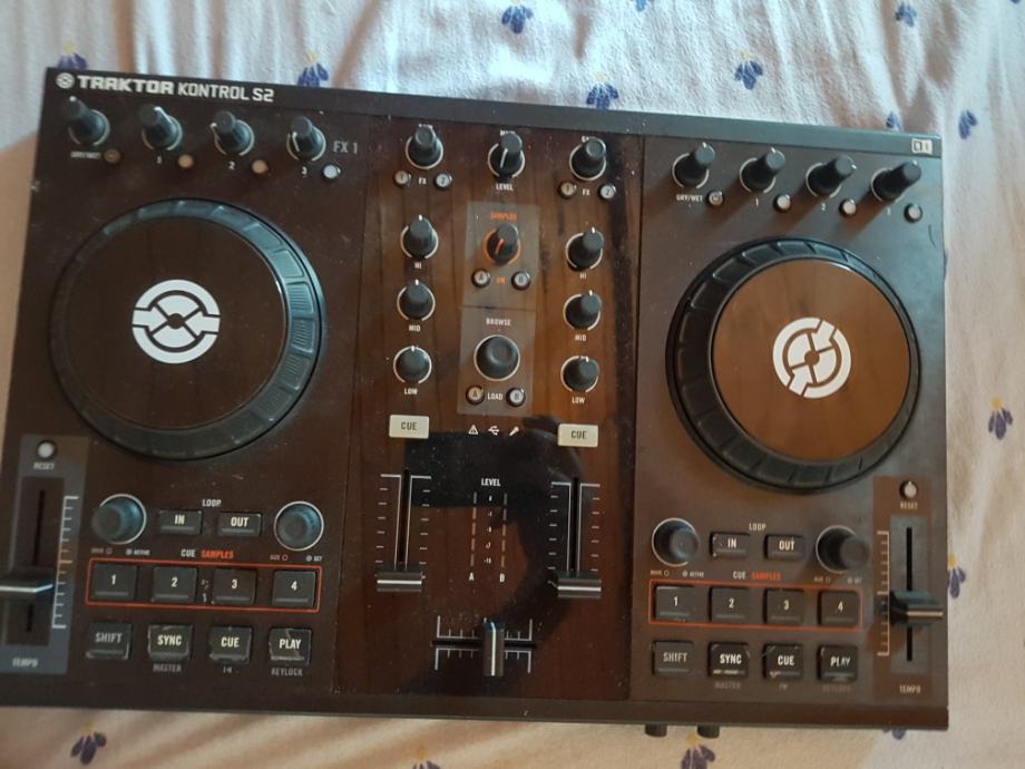 Traktor s2 mk1 - panelmoli