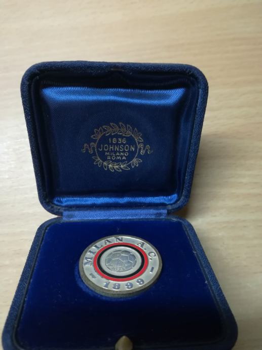 Medalja A. C. Milan srebrna