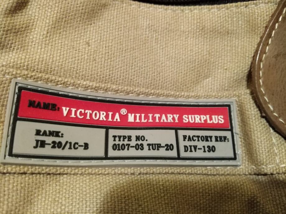 Torbica Victoria military surplus