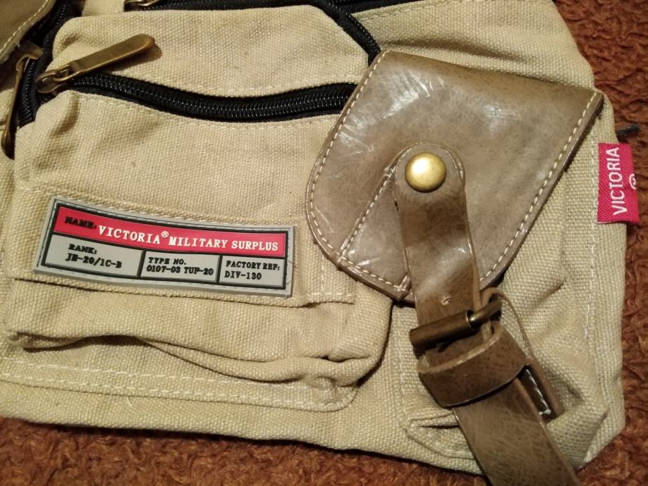 Torbica Victoria military surplus