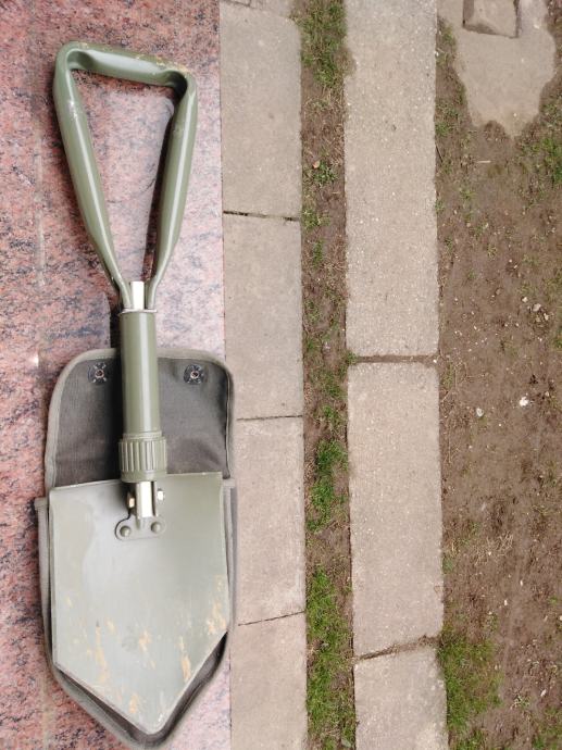 Vojni ašov