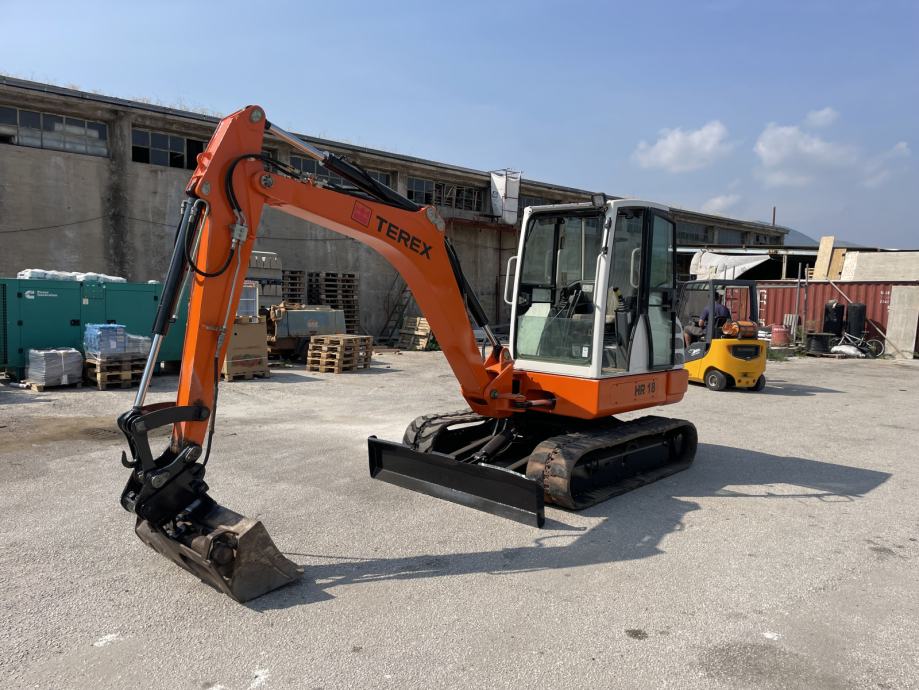 Set Boccole Di Ricambio Per Schaeff HR 18 &ndash; Nuove, Generiche