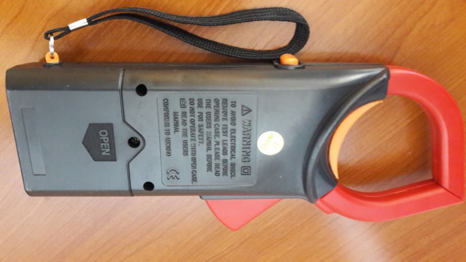 Digital Clamp MetersDT266 Series