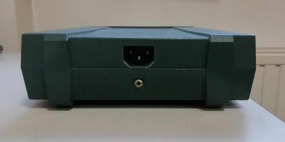 Fluke 8000A stolni multimetar