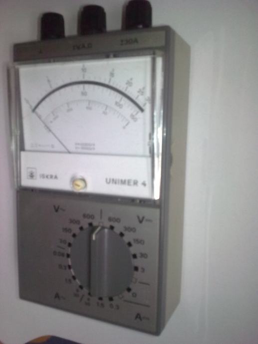 Unimer Instrument UNIMER 4 - Iskra Kranj (analogni instrument)