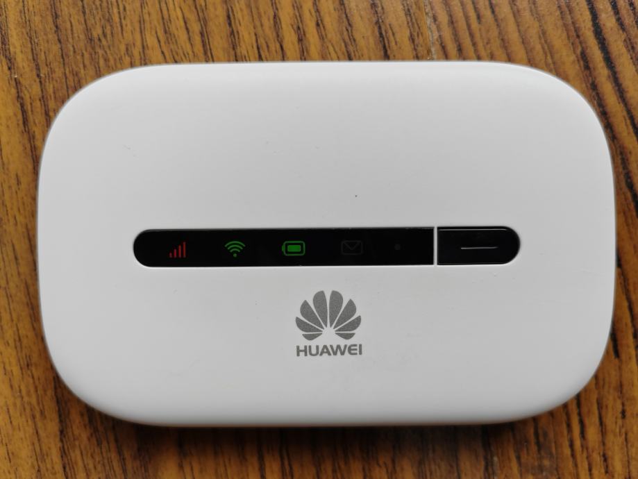 router Huawei E5330 3G, 21.6Mbps mobile WiFi, otključan.