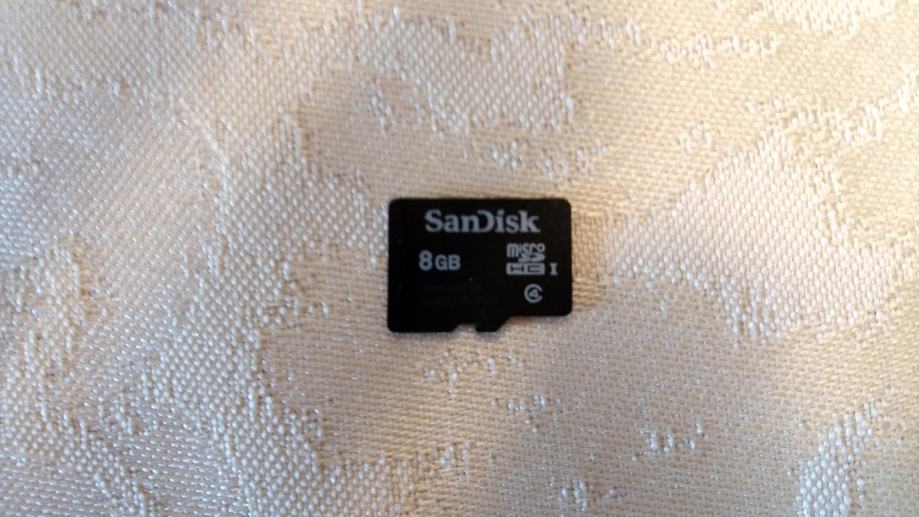 Micro SD kartica SanDisk 8GB