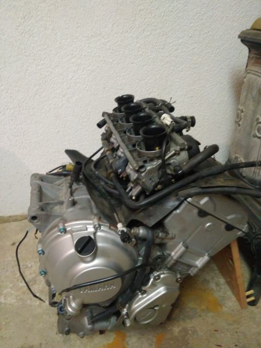 2001 R6 Engine Motor Yamaha R6 2001 g