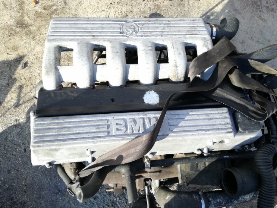 BMW 2.5 tds motor