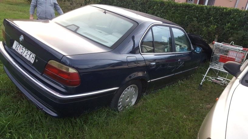 Бмв 725 i
