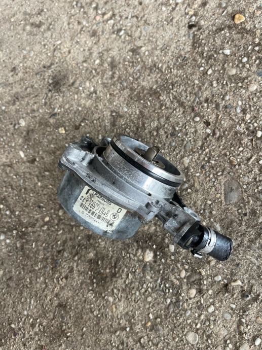 Bmw m57 vakuum pumpa