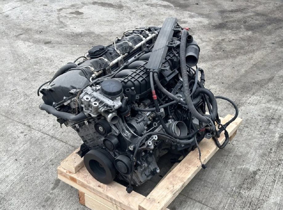 BMW N54B30A motor
