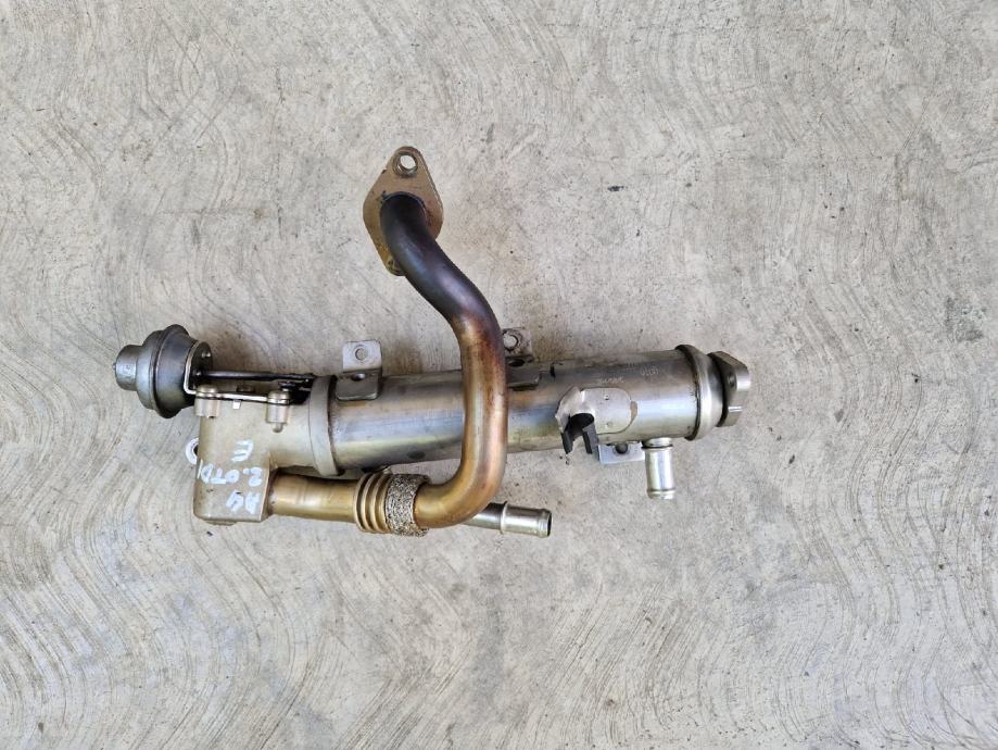 EGR AGR hladnjak 03L131512AB Audi A4 B8, A5 8T, A6 4F, Q5 8R 2.0 TDI 2