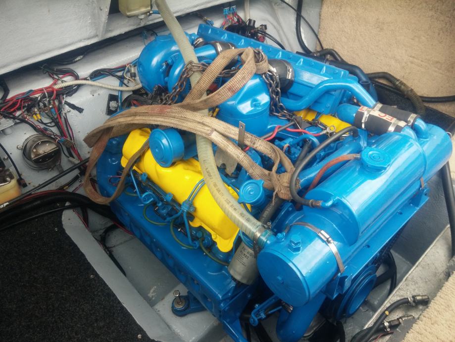 GM 6.5 L V8 Diesel PENINSULAR od 250ks The Beast