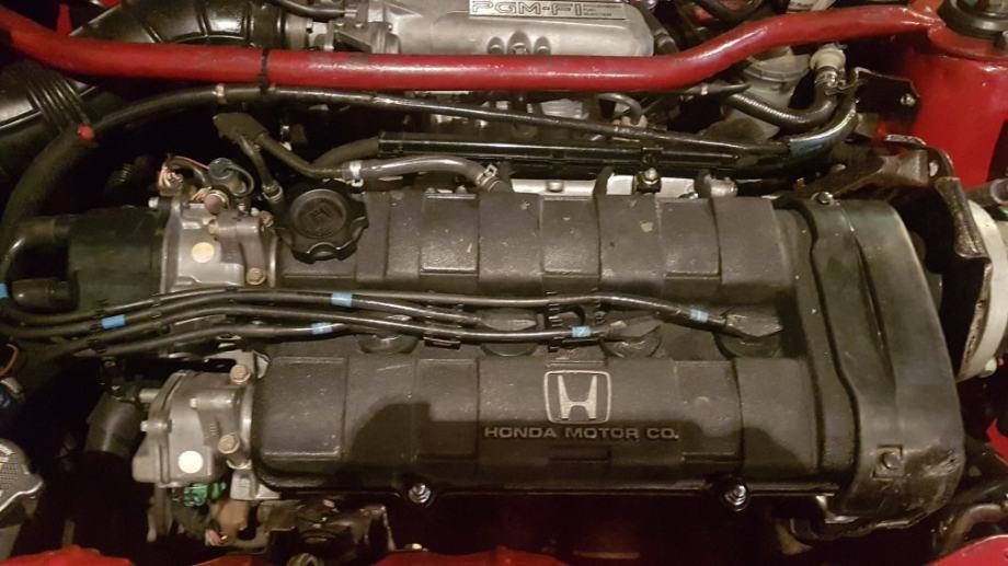Honda CrxCivic motor d16a9 sa stvarnih 20 000 km