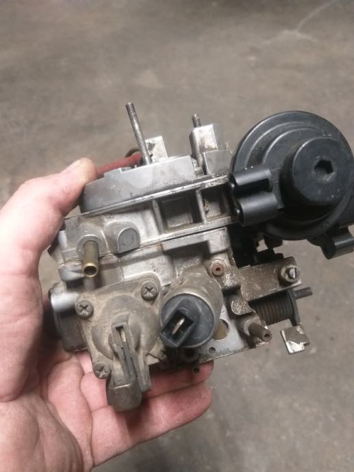 Karburator golf 2