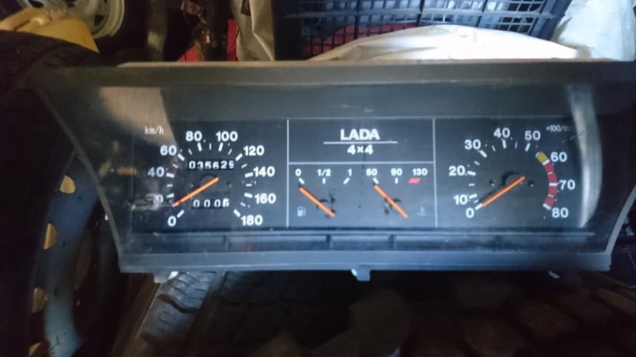 Dijelovi za Ladu Nivu