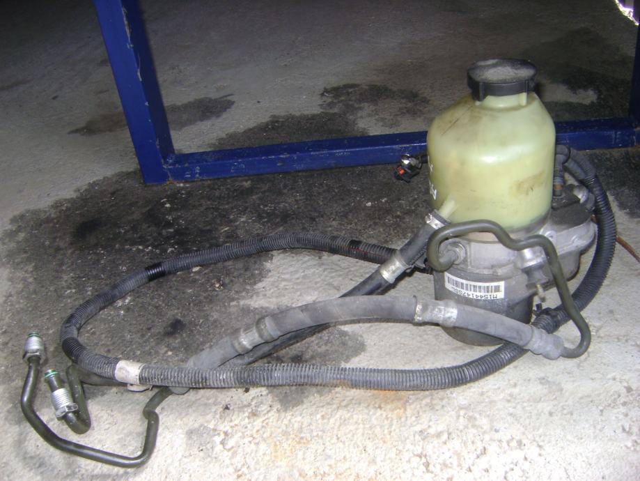 Opel Astra H servo pumpa