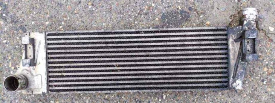 Intercooler Renault Pour Moteur 1.9 DCi - Référence 8200700172 / 8200115540 - Occasion Fonctionnel
