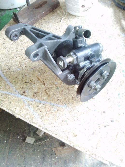 servo pumpa golf 3 1,9 td