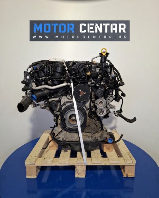 VW Amarok 3.0 TDI - 2017. Motor code: DDXC