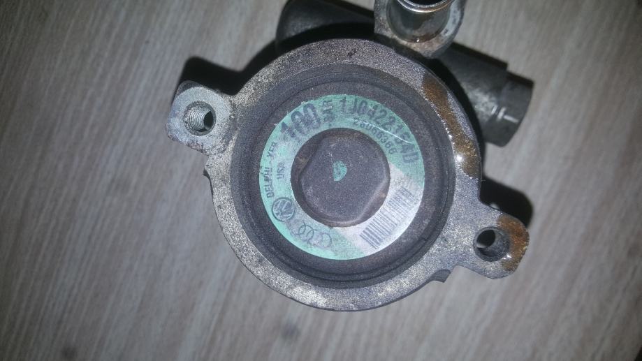 Vw golf servo pumpa