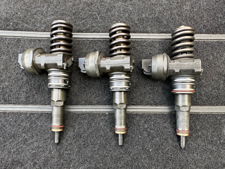 AMC ZYLINDERKOPF KOMPLETT Montagefertig Audi VW Skoda Seat 2,0l 16V TDI