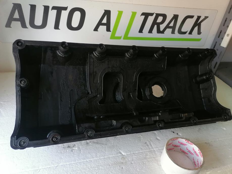 Vw Transporter T5 2.5 tdi poklopac ventila glave motora 070103469B