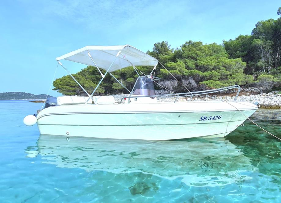 Fisher 17, Tohatsu 90 TLDI 160 sati. lokacija Murter Zagreb SNIŽENO