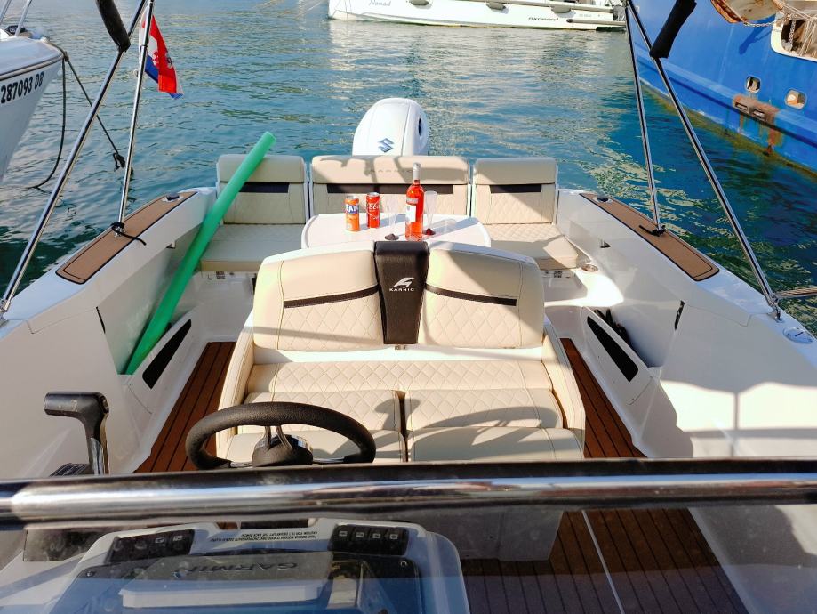 GLISER KARNIC 6.7 SL602 SUNDECK 2024g +SUZUKI DF175ATX